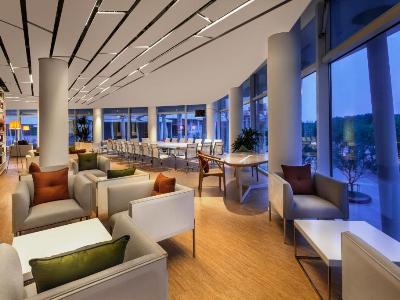 Court Premier Aparthotel