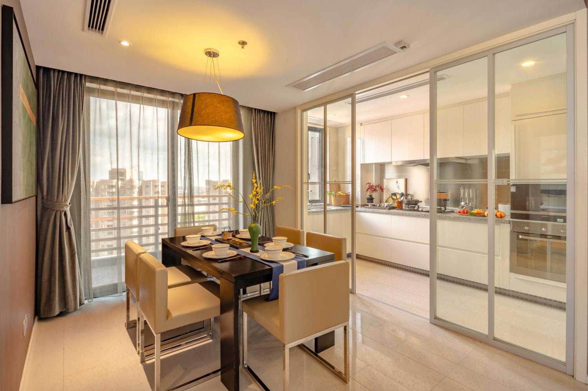 Court Premier 5* Shanghai