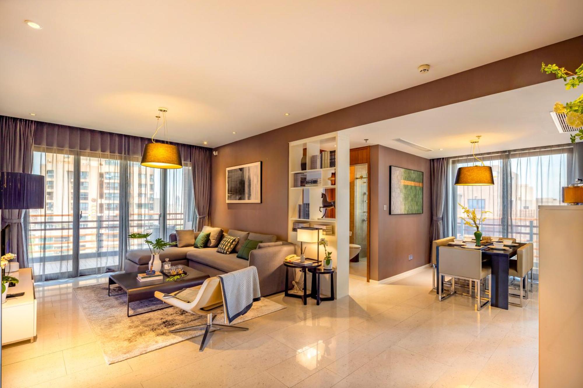 Court Premier Aparthotel 5*