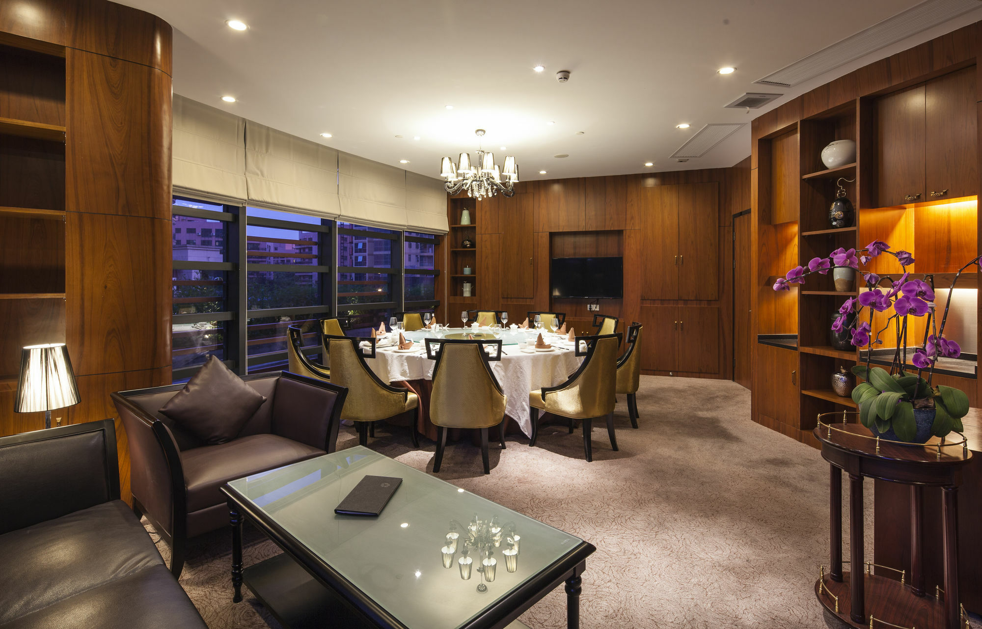 Aparthotel Court Premier 5*